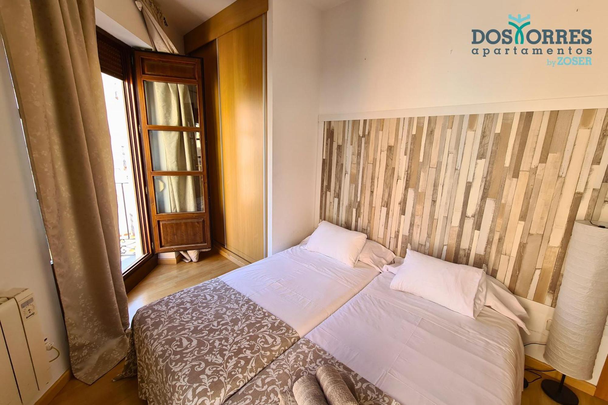 Dos Torres Pilar Suites- Balcones Con Vistas A La Ciudad Сарагоса Екстериор снимка