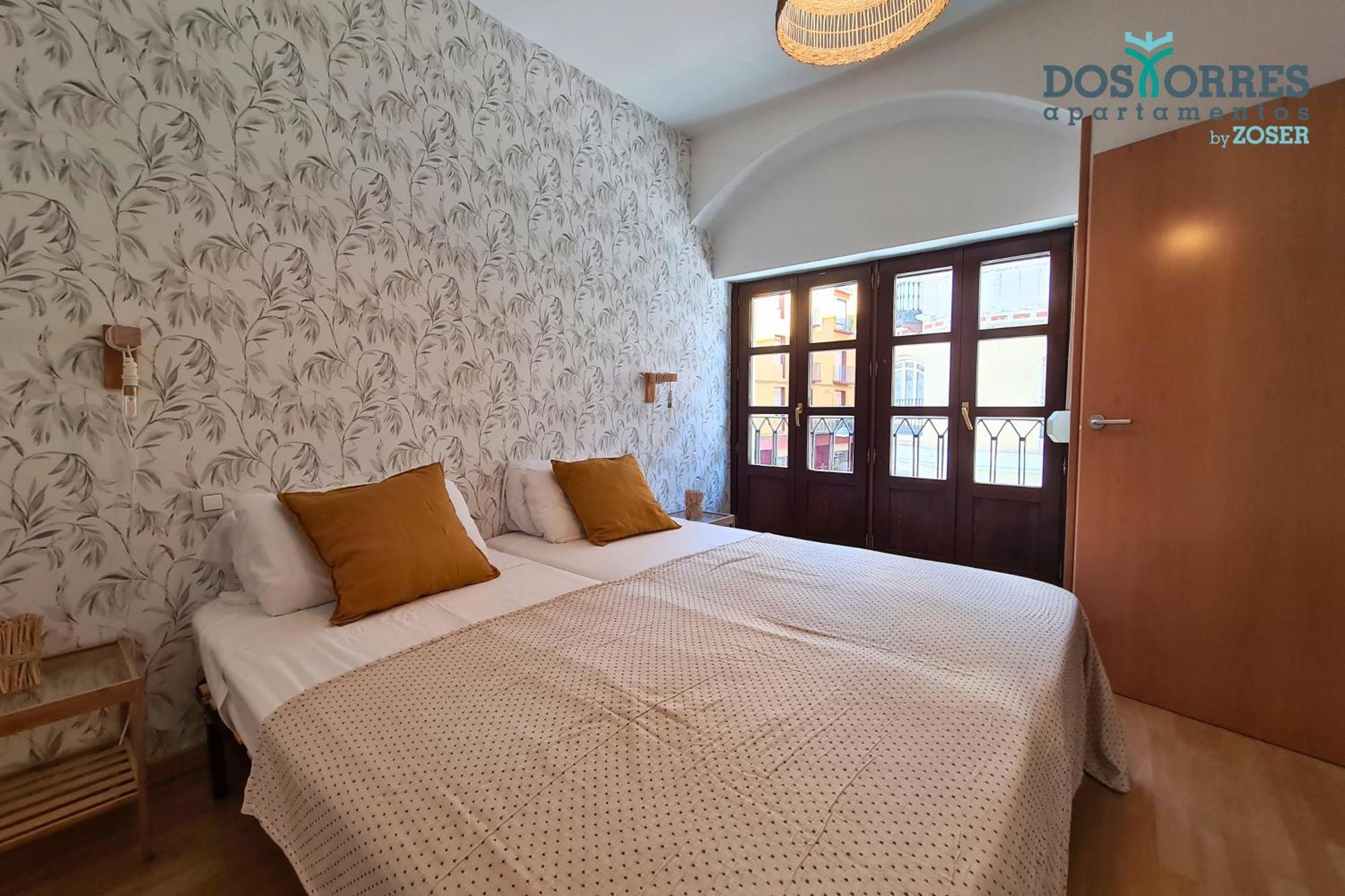 Dos Torres Pilar Suites- Balcones Con Vistas A La Ciudad Сарагоса Екстериор снимка
