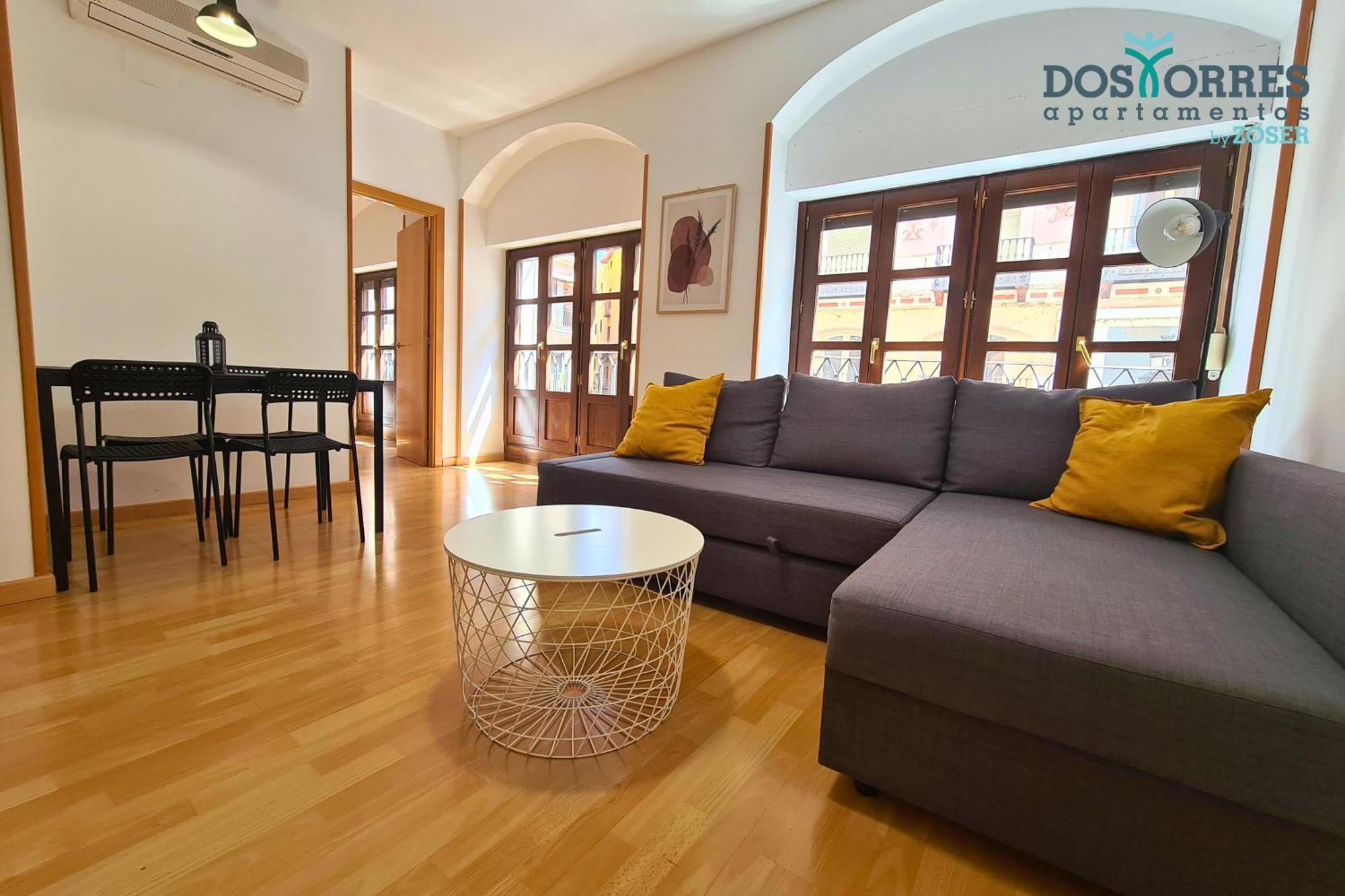 Dos Torres Pilar Suites- Balcones Con Vistas A La Ciudad Сарагоса Екстериор снимка