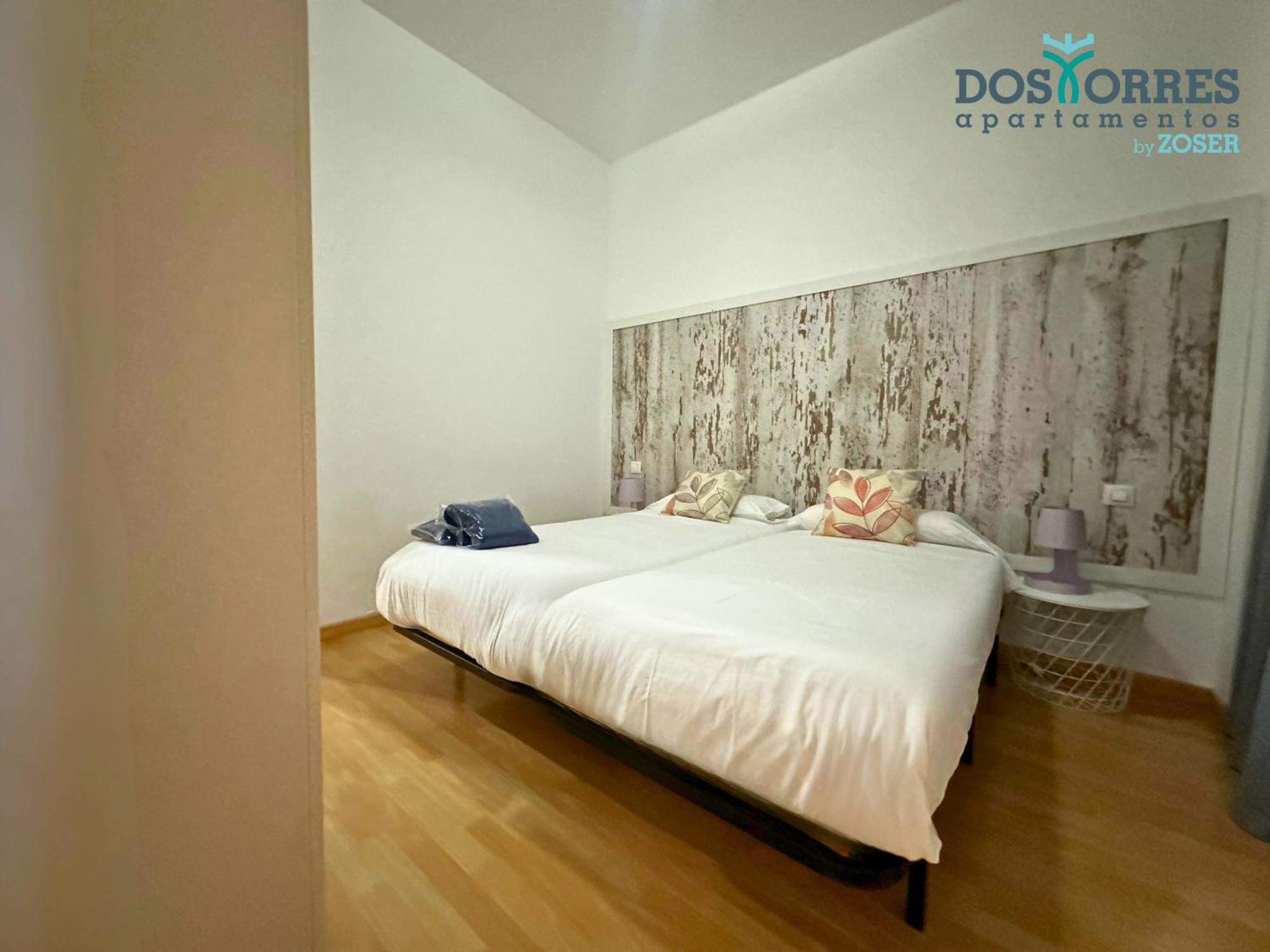 Dos Torres Pilar Suites- Balcones Con Vistas A La Ciudad Сарагоса Екстериор снимка
